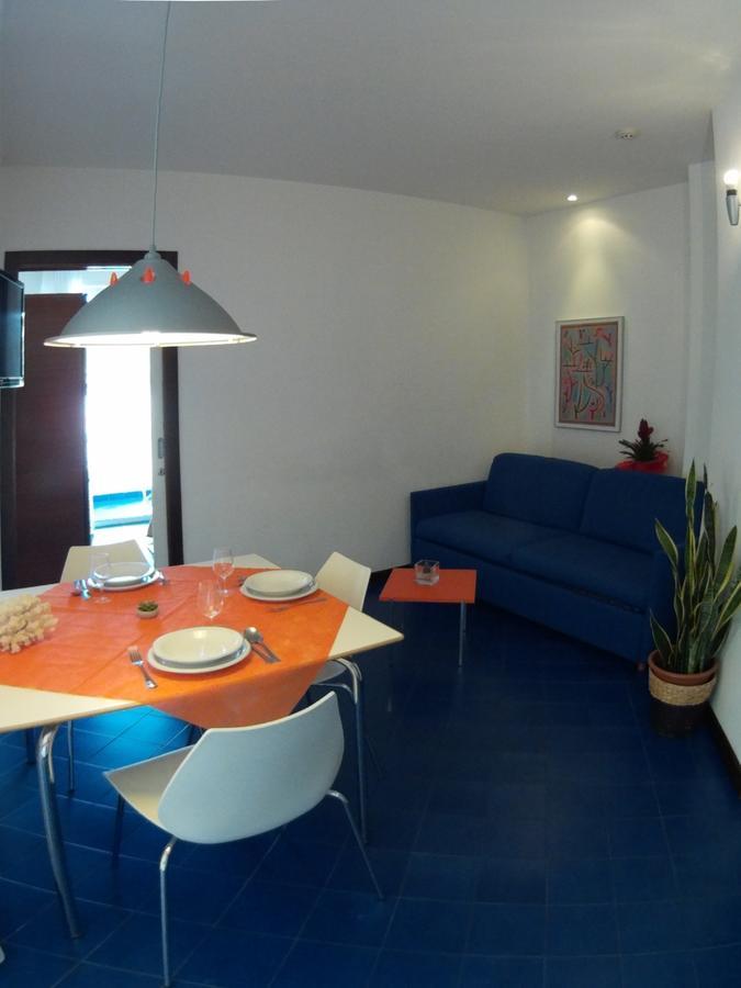 Residence Adriatico Габиче Маре Екстериор снимка