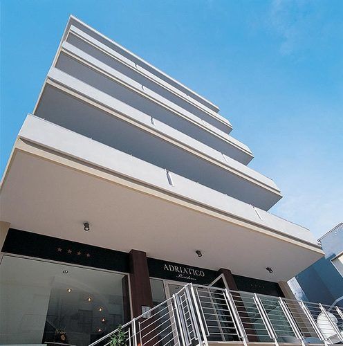 Residence Adriatico Габиче Маре Екстериор снимка